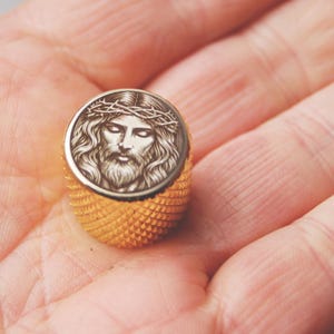 Jesus Engraved Guitar Knob Chrome 6mm 18 Spline Split Shaft Bass Electric Knobs