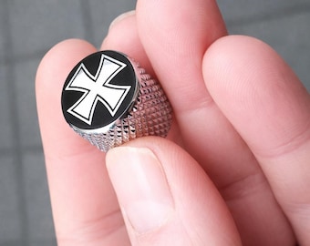 Custom Guitar Knobs Cross Engraved 18 Spline Metric Split Shaft Bass.