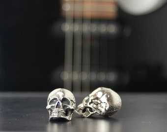 Pewter Skull Valve Caps, Tire Dust Cover, Schrader Valve (Set of 2)