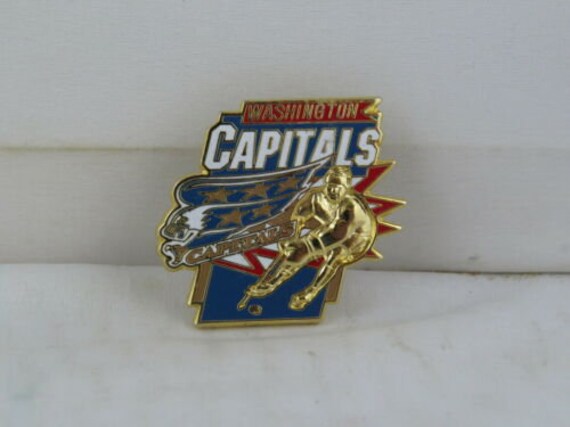 Washington Capitals Pin VTG Gold Player 