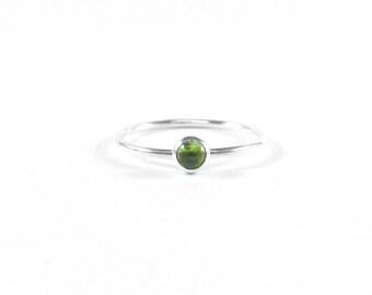 Peridot Stacking Ring, Minimalist Stackable Rings, Sterling Silver Green Gemstone Stacking Ring