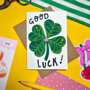 Carte porte-bonheur, Examens porte-bonheur, Carte d'encouragement pour un ami, Carte porte-bonheur pour nouvel emploi, Carte d'examen de conduite, Cadeaux porte-bonheur, Trèfle à quatre feuilles