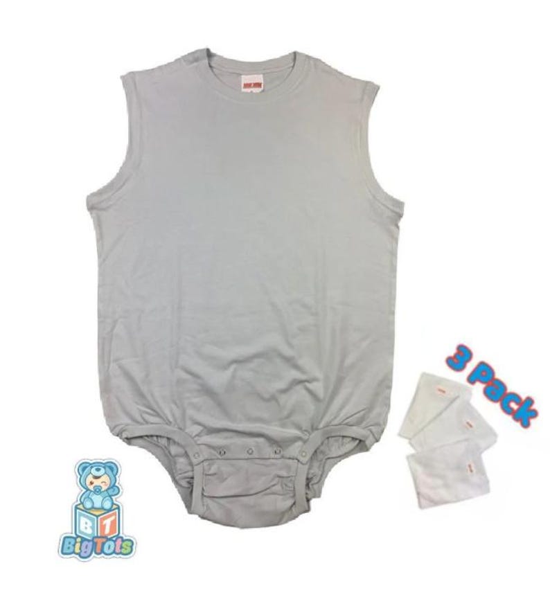 Body sin mangas para bebé adulto, talla 2, color gris claro, paquete de 3, solo 5 unidades, talla 3, talla 4, talla 5, talla 6, talla 7, talla 8, talla 9, talla 10, talla 11, talla 12, talla 13, talla 14, talla 15, talla 16, talla 17, talla 18, talla 19, talla 20, talla 21, talla 22, talla 23, talla 24 imagen 1