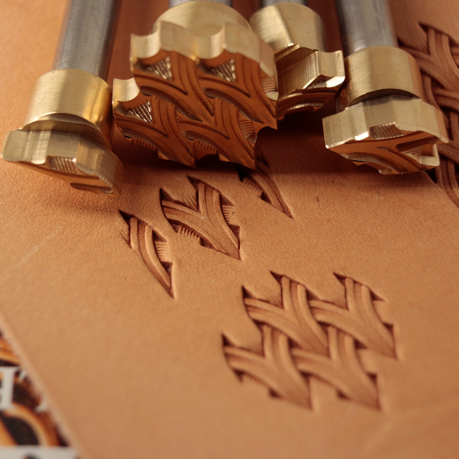 Lederstempel Aus Messing Mit Stahlgriff - Stanzwerkzeug Für Lederhandwerk, Design #433LR