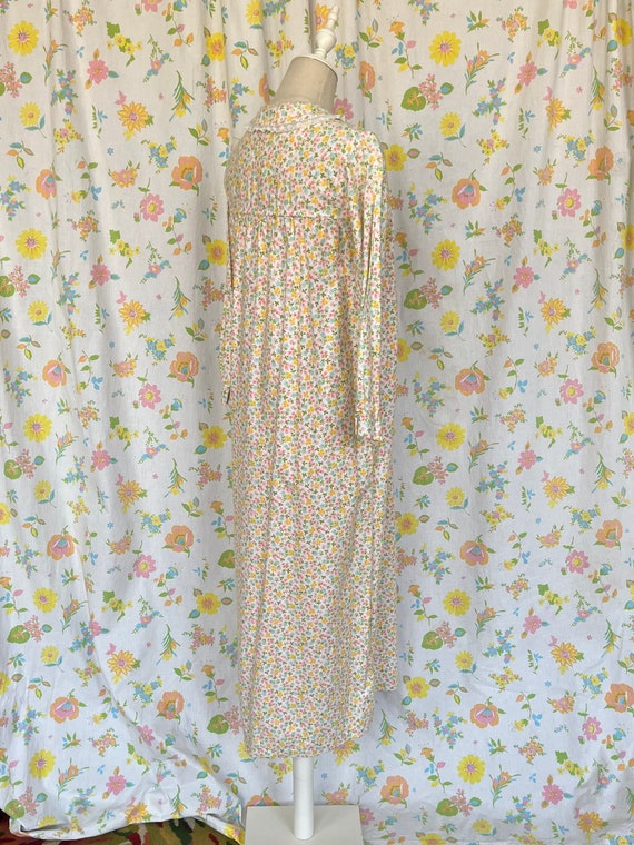 Vintage 1970s 1980s Cotton Flannel Floral Print N… - image 3