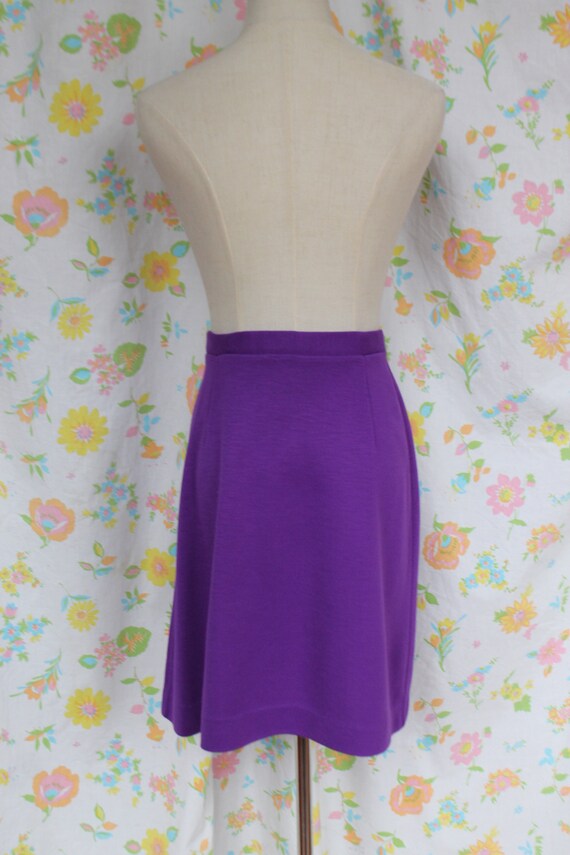 Vintage 1960s / 1970s Purple Mini Skirt VTG 60s 7… - image 4