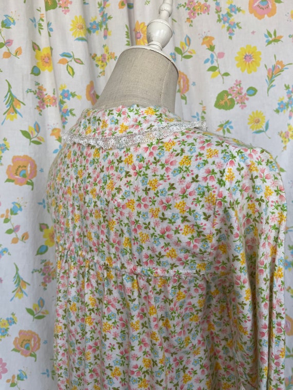 Vintage 1970s 1980s Cotton Flannel Floral Print N… - image 8