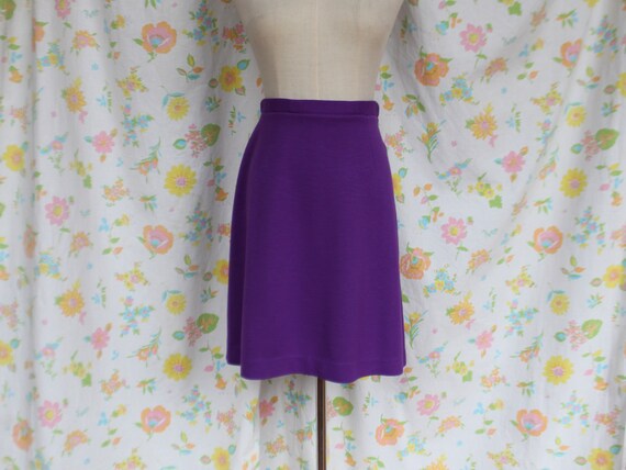 Vintage 1960s / 1970s Purple Mini Skirt VTG 60s 7… - image 6