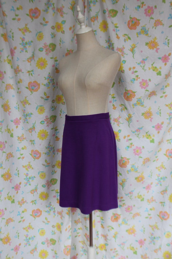 Vintage 1960s / 1970s Purple Mini Skirt VTG 60s 7… - image 2