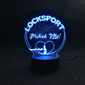 Locksport Edge Lit Tabletop Sign Round MultiColored RGB LED edgelit acrylic USB or Batteries Includes Remote Locksmith Lamp
