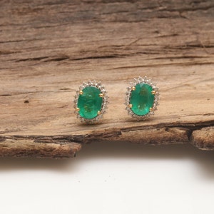 18K Solid Gold Oval Shape Emerald Diamond Studs, Green Emerald Earring, Dainty Stud, Minimalist Earrings, May Month Birthstone, Gift for Her