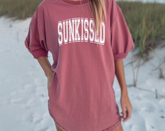 Koszulka Sunkissed Oversized Comfort Colors: Koszulka na plażę i lato, prezent
