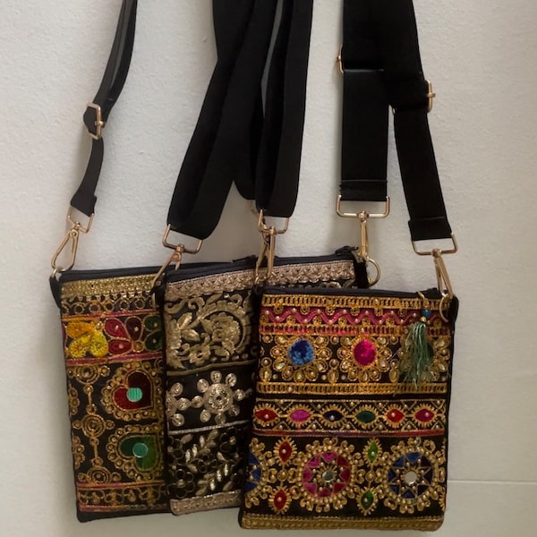 Annie Bag | Indian bag | Brocade bag | Boho clutch | Ethnic Bag | Brocade clutch | Ethnic clutch | Ornate bag | Clutch bag | Crossbody bag
