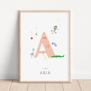 Letra A | Pôster com nome do alfabeto | Impressão de nome personalizado | Quarto de criança colorido e atrevido | Inicial personalizada | Gênero Neutro | Arte para sala de jogos