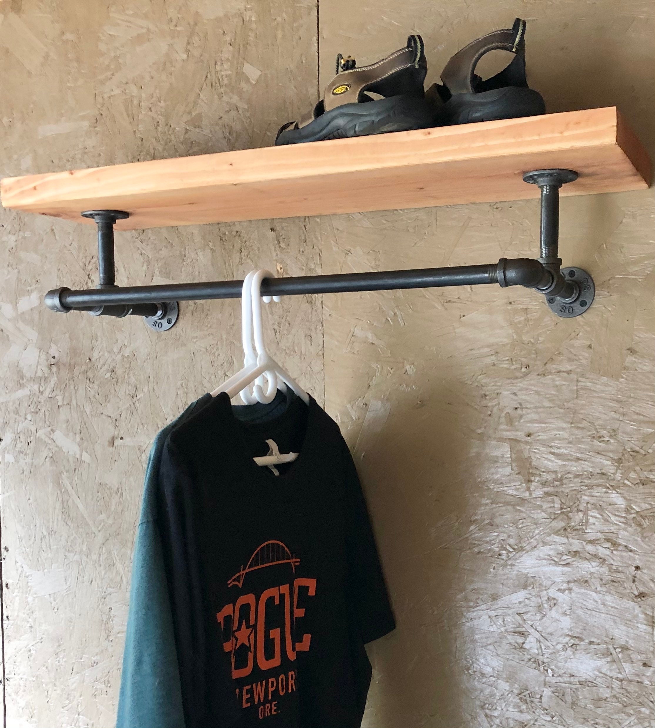 DIY Industrial Pipe Clothing Rack —