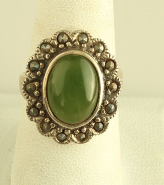 Vintage Natural jade Marcasite Art Deco Ring