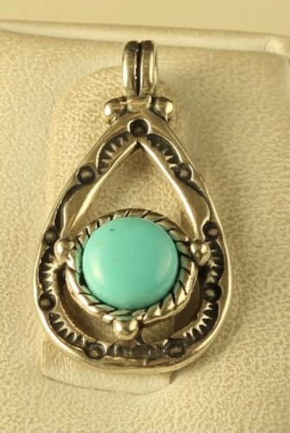 Vintage Signed QT Quoc Turquoise Inc. Sterling Sil