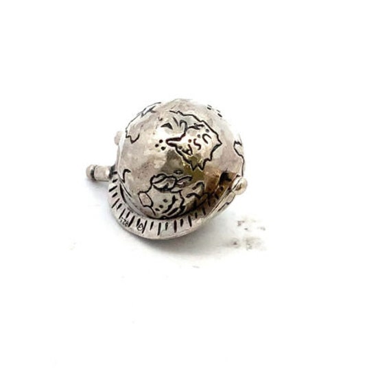Vintage Sterling Signed 925 Rotatable World Map G… - image 2