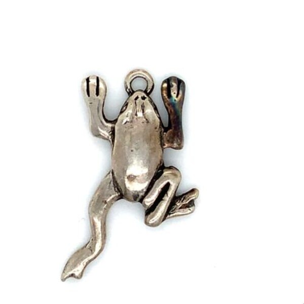 Vintage Sterling Signed GS Glenn and Irene Sandoval Navajo Frog Leap Pendant