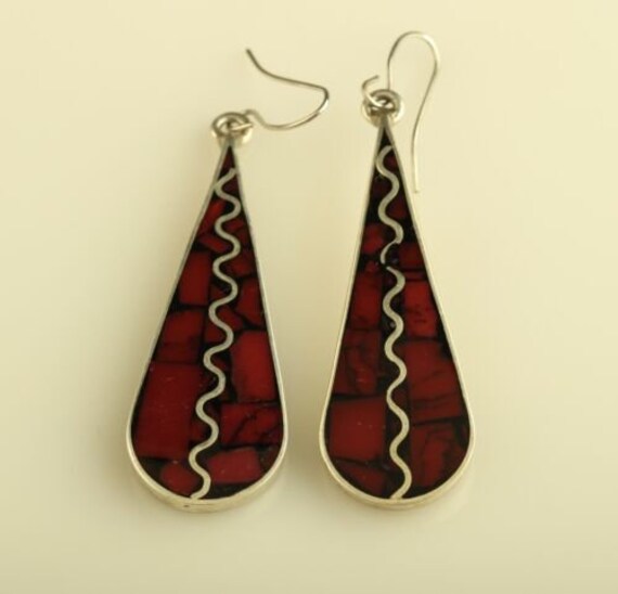 Vintage Navajo made elongated two-stone coral and… - image 2