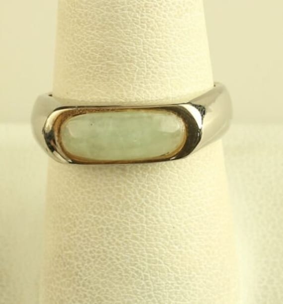 Vintage sterling silver Jade Saddle Ring