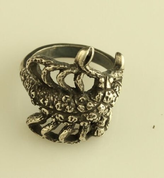Vintage Sterling Silver scorpion wrap ring - image 5