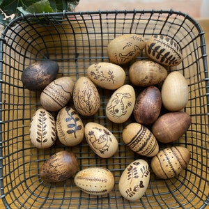 Easter eggs Easter decor Easter gift Set of 6 Hand burned Wooden eggs Easter Pyrography Artist Gift Home decor Gift