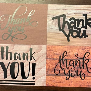 Juego de 4 tarjetas de agradecimiento con vetas de madera