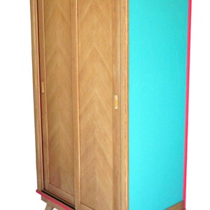 Varnished oak veneer wardrobe with sliding doors vintage 1950s image 2