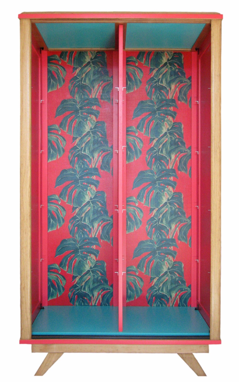 Varnished oak veneer wardrobe with sliding doors vintage 1950s image 10