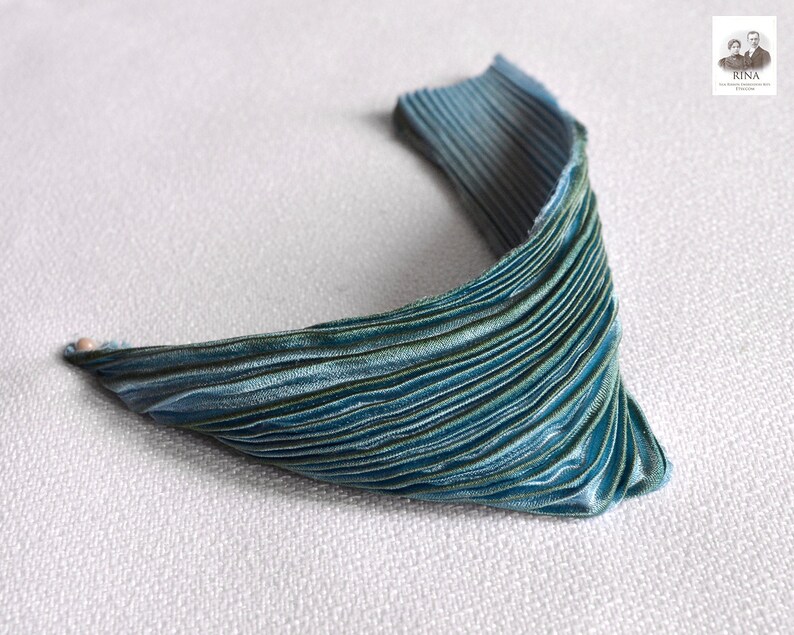 each piece 15-17 cm 4pc Silk Shibori Ribbon Handmade