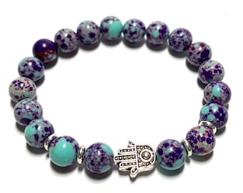 Bracciale elastico con mano di Hamsa e perle di diaspro viola naturale - Gioielli con pietre preziose boho, protezione spirituale