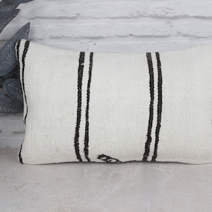 Gift Pillow, Vintage Kilim Throw Pillow, 12x20 Throw Kilim Pillow, Handmade Kilim Cushion, White Pillow, Door Stopper Pillow, Hemp Pillow,