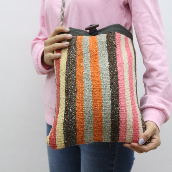 Handbag 11x14 Bag, Kilim Bag, Vintage Bag, Turkish Bag, Handmade Bag, Bags, Chic Bag, Best Gift For Her, Travel Bag, Beach Bag SPBag 46