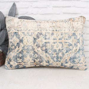 Vintage Kilim Throw Pillow, Home Decor Pillow, 16x24 Interior Designer Pillow, Pillow for Couch, Beige Pillow, Tribal Lumbar  Pillow,