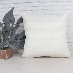 Gift Pillow, Pillow for Sofa, 22x22 Turkish Kilim Pillow, Kilim Pillow Cover, White Pillow, Hemp Pillow, Bohemian Cushion Pillow,