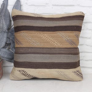 Antique Pillows, Ethnical Kilim Rug Pillow, 18x18 Vintage Kilim Throw Pillow, Kilim Pillow, Beige Pillow Cover, Handwoven Pillow,