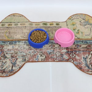 Rug Pet Mat, Dog Mat, Custom Pad Mat, Beige Pad, Rug Pad, Wholesale Dog Pad, Vintage Pad, 20x30 inches Pad, Organic Mat, Water Bowl Pad,