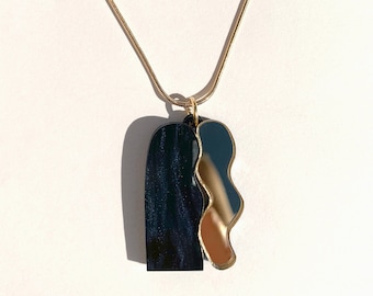 Slight Seconds statement necklace LEIA - Mirror Gold & Black Pearl
