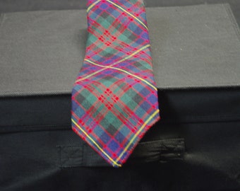 Red & Green Celtic Tartan Wool Tie Made in Scotland Cameron of Erracht Clan