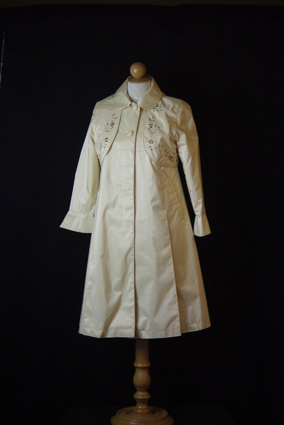 Rothschild Girl's Coat Size 10 or Ladies Petite Si