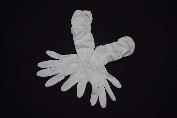 Cream Formal Evening Gloves Vintage, Grad Wear - image 1