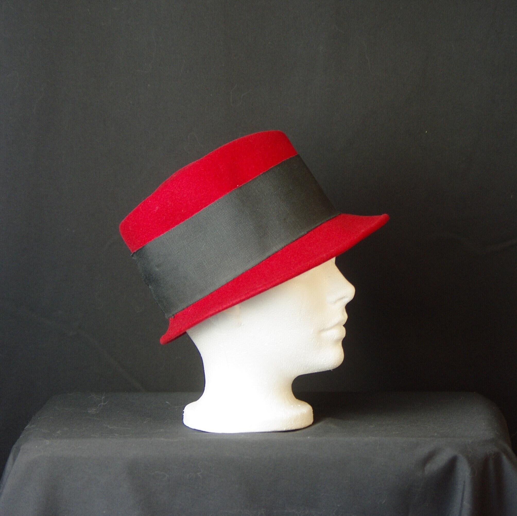 Vintage 1960s Holt Renfrew Black Draped Hat Turban Style Textured Minimalist Hat Holt Renfrew Hat - Etsy Canada main image 2