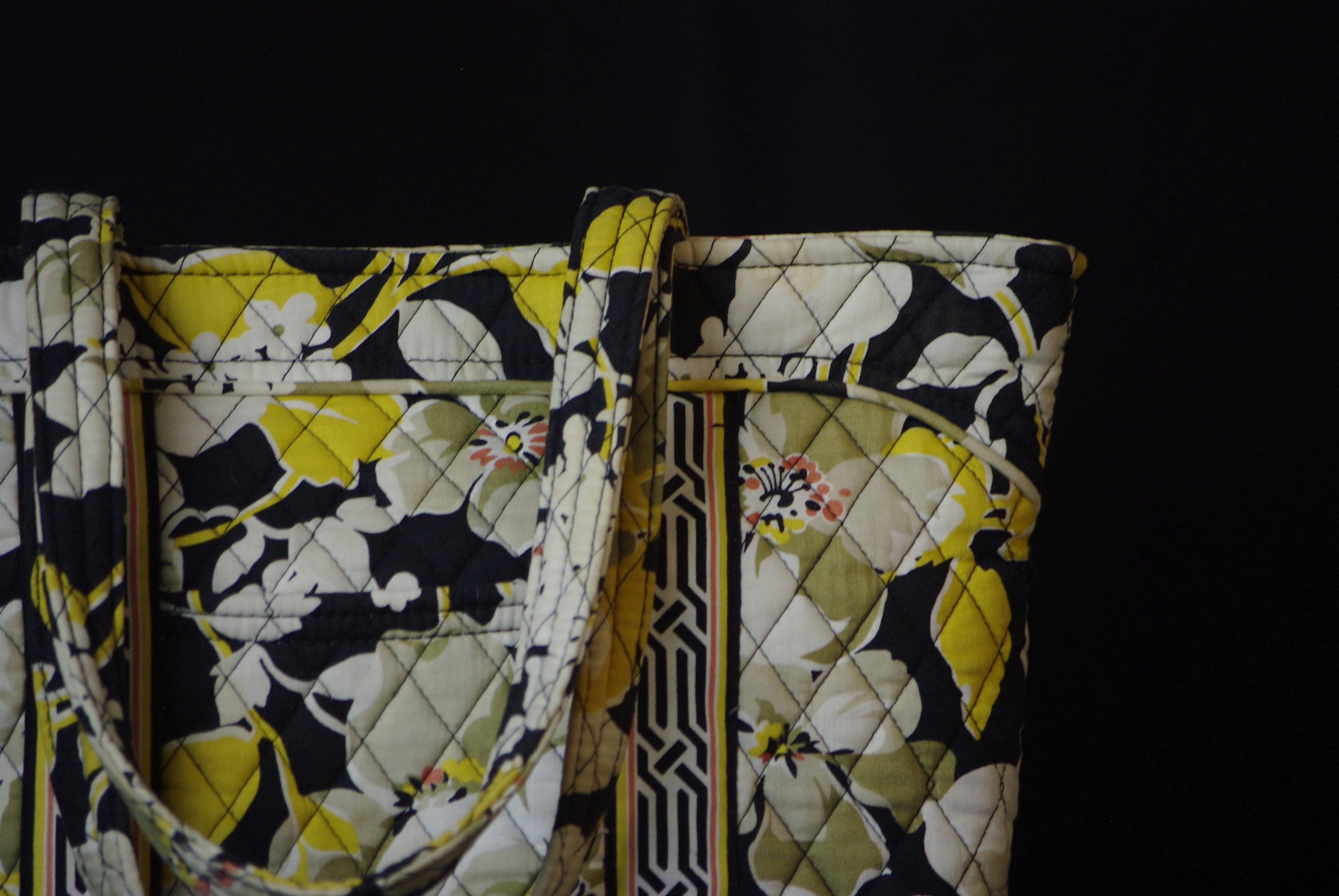 Vera Bradley Dogwood Hand Bag Yellow & Black Floral Design