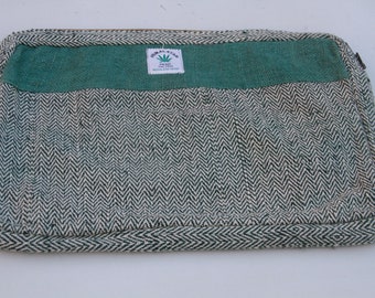Laptop Case Natural Hemp Sleeve Bag Eco-Friendly Organic Handmade Nepal Green