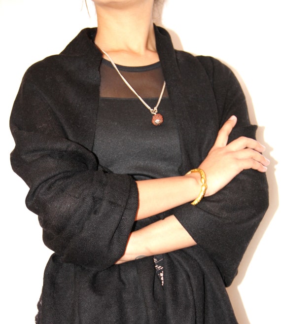 black cashmere pashmina shawl