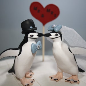 Penguin Wedding Cake Toppers - Animal Cake Toppers - Penguins - Bride and Groom - Cute - Unique - Personalized - Mr and Mrs - Wedding Decor