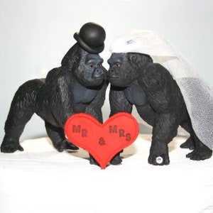 Wedding Cake Toppers - Gorillas - Gorilla Cake Toppers - Animal Cake Toppers - Monkey Cake Toppers - Jungle Wedding - Personalized - Custom