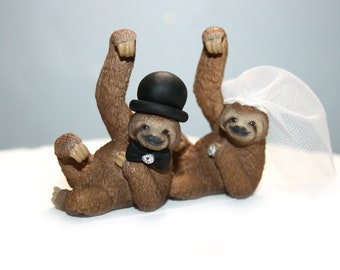 Wedding Cake Toppers - Sloths - Sloth Cake Toppers - Animal Cake Toppers - Sloth Decor - Jungle Wedding - Wedding Decor - Cake Top