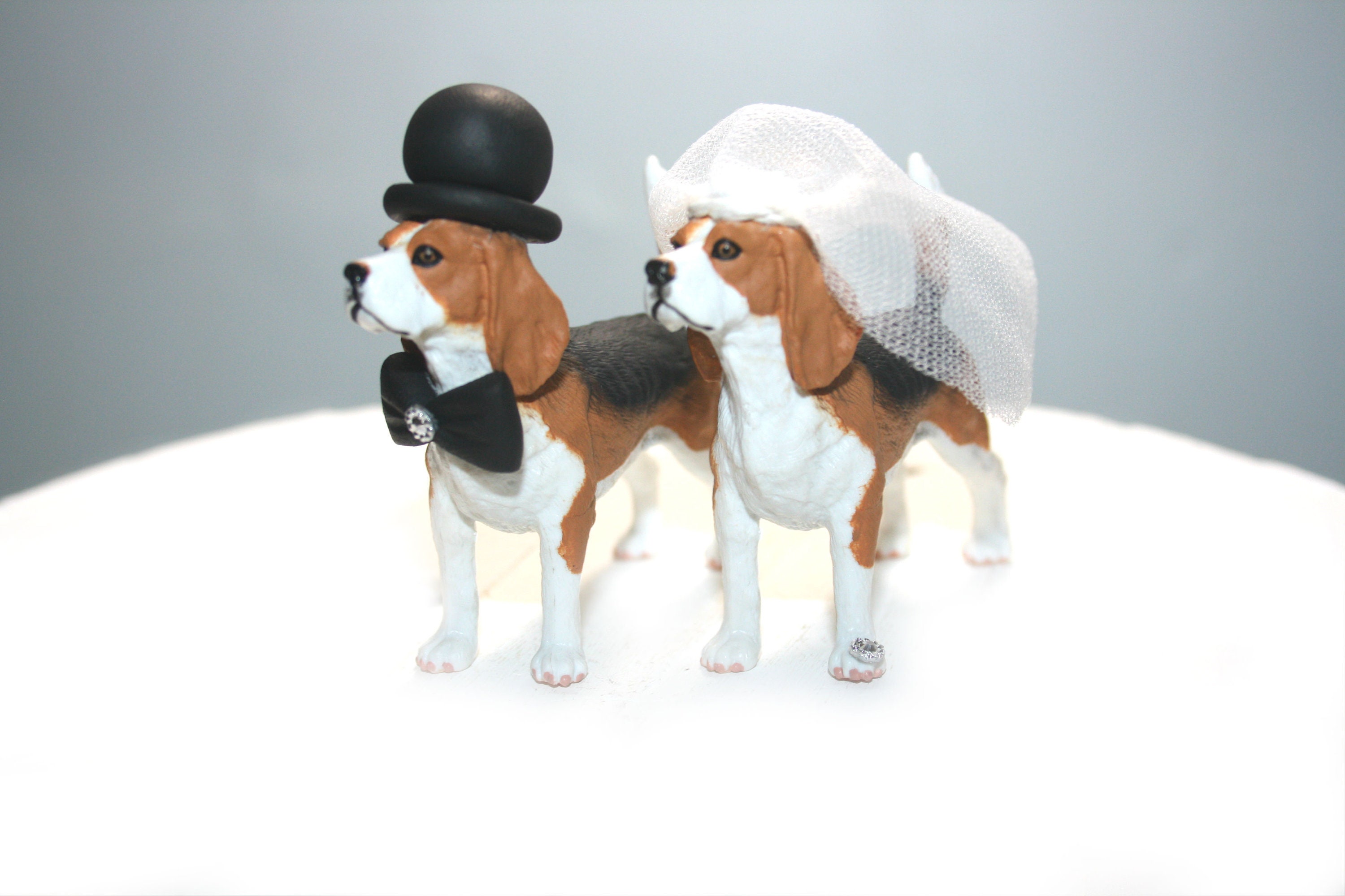 Dog Cake Toppers - Beagles - Beagle Cake Toppers - Wedding Dogs ...